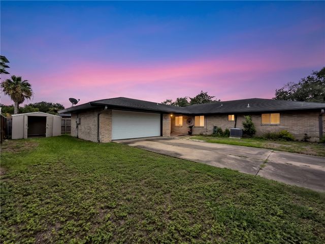 4302 Braggs Dr, Corpus Christi, TX 78413