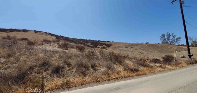 30356 Illinois, Lake Elsinore, CA 92530