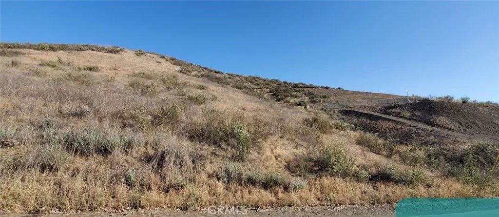 30356 Illinois, Lake Elsinore, CA 92530
