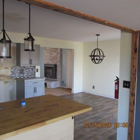 465 McMoon LN, Stuart, VA 24171