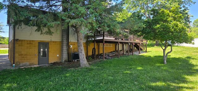 340 E Spring Street, Bloomfield, IN 47424