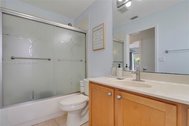 3978 W Hamilton Ky, West Palm Beach, FL 33411