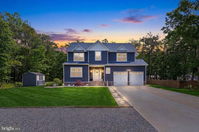 555 EGENOLF PL, Bayville, NJ 08721