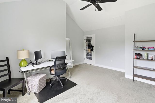 555 EGENOLF PL, Bayville, NJ 08721