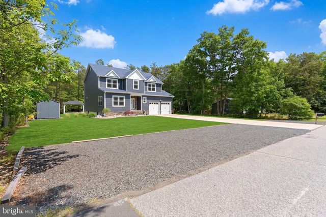 555 EGENOLF PL, Bayville, NJ 08721