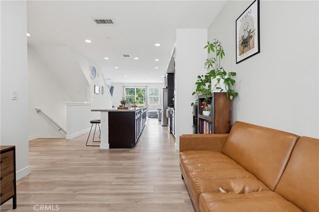 7674 Sunflower Dr, Pico Rivera, CA 90660