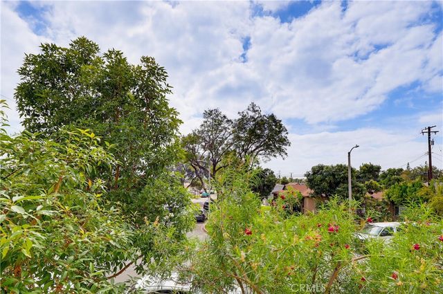 7674 Sunflower Dr, Pico Rivera, CA 90660