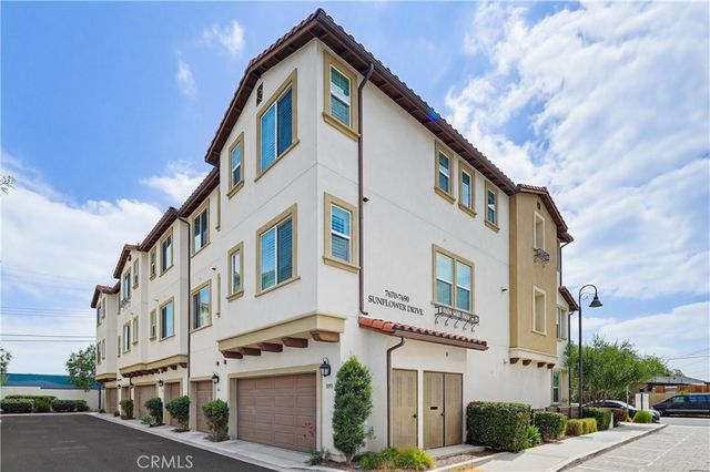 7674 Sunflower Dr, Pico Rivera, CA 90660