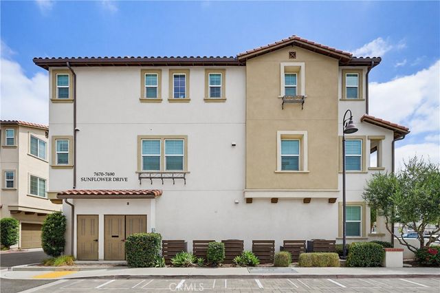 7674 Sunflower Dr, Pico Rivera, CA 90660
