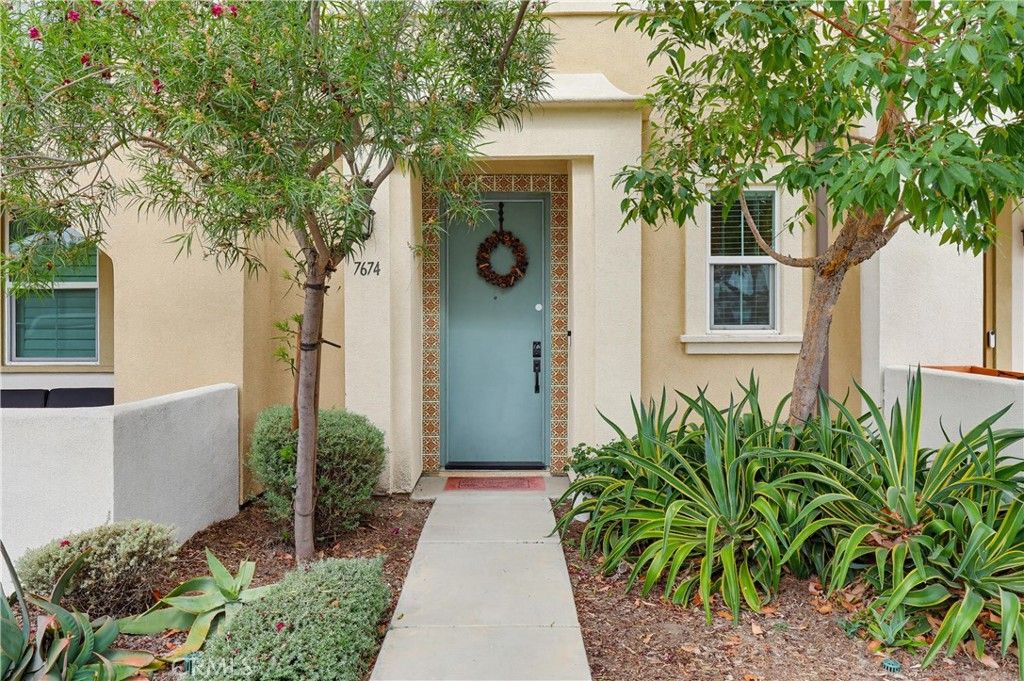 7674 Sunflower Dr, Pico Rivera, CA 90660