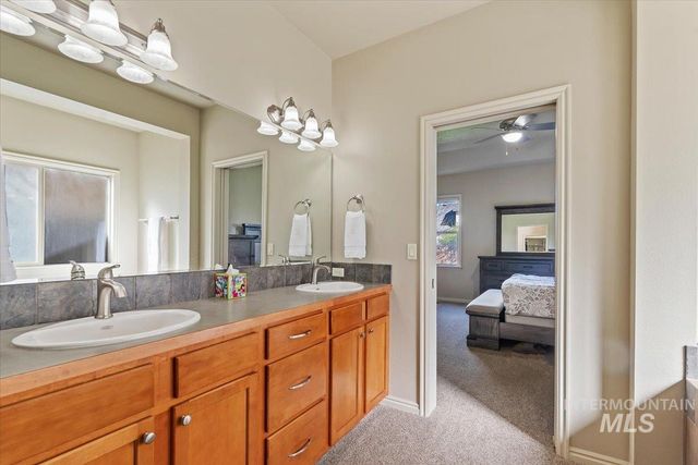 928 W Barrymore, Meridian, ID 83646