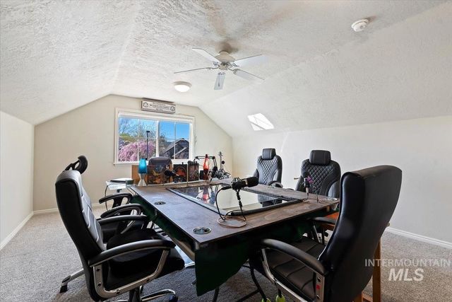 928 W Barrymore, Meridian, ID 83646