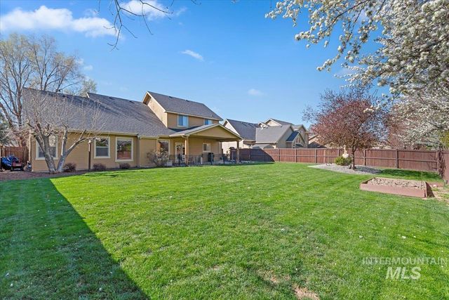 928 W Barrymore, Meridian, ID 83646