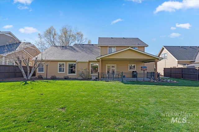 928 W Barrymore, Meridian, ID 83646