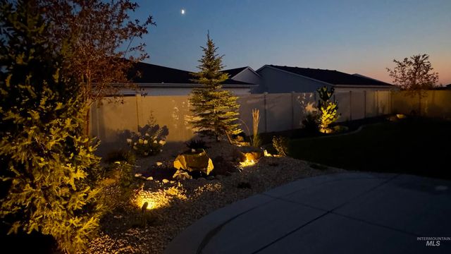 9111 W Patmore Ct, Star, ID 83669