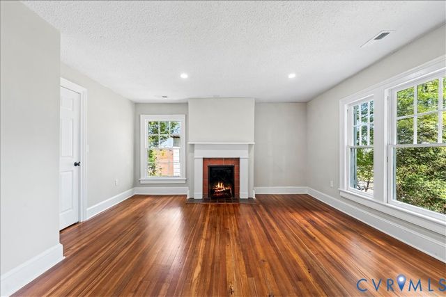 223 Franklin St, Petersburg, VA 23803
