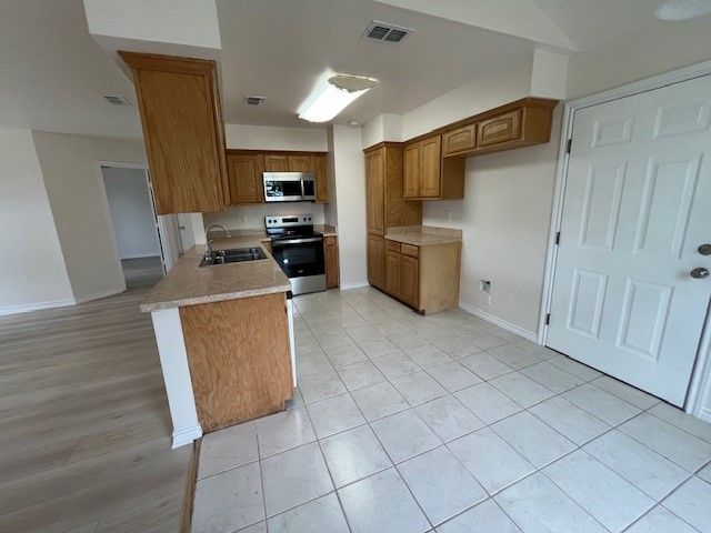 610 N Pecan A Street, Hico, TX 76457