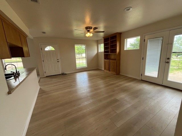 610 N Pecan A Street, Hico, TX 76457