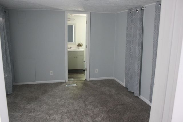 27 Inca Drive Sw, Byron Twp, MI 49548