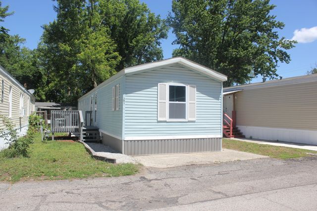27 Inca Drive Sw, Byron Twp, MI 49548