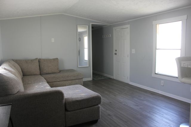 27 Inca Drive Sw, Byron Twp, MI 49548