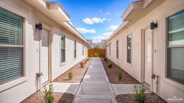 1408 Deer Hills 3, Edinburg, TX 78541