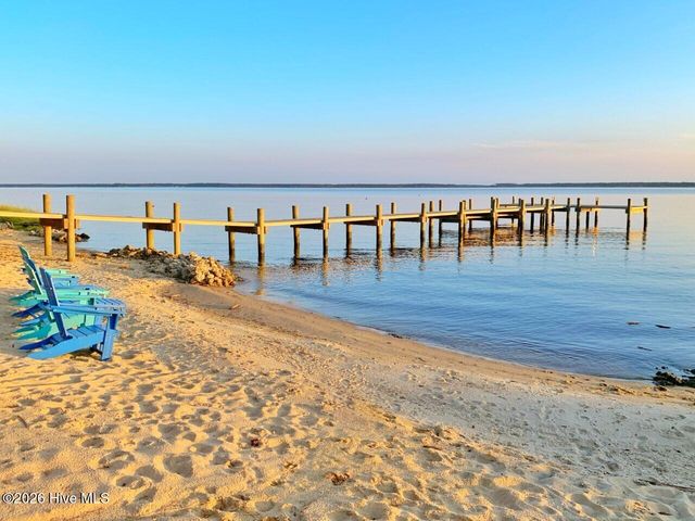 308 Wild Swan Lane, Minnesott Beach, NC 28510