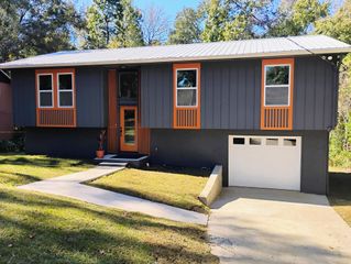 2802 Primrose Lane, Tallahassee, FL 32301