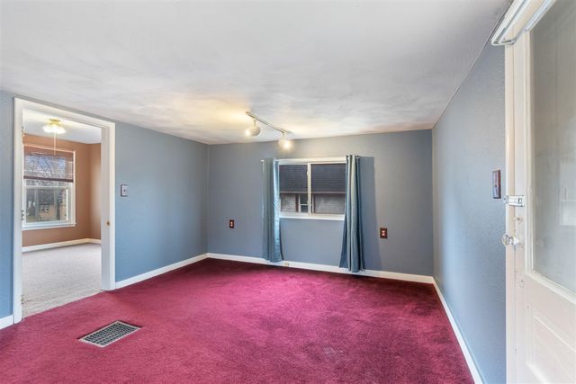 1012 Lansing Avenue, Jackson, MI 49202