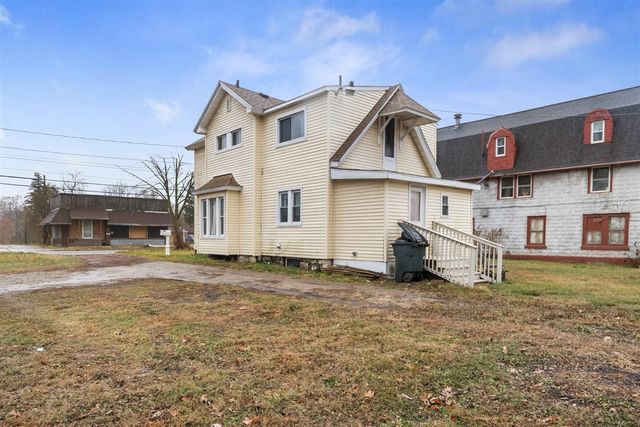 1012 Lansing Avenue, Jackson, MI 49202