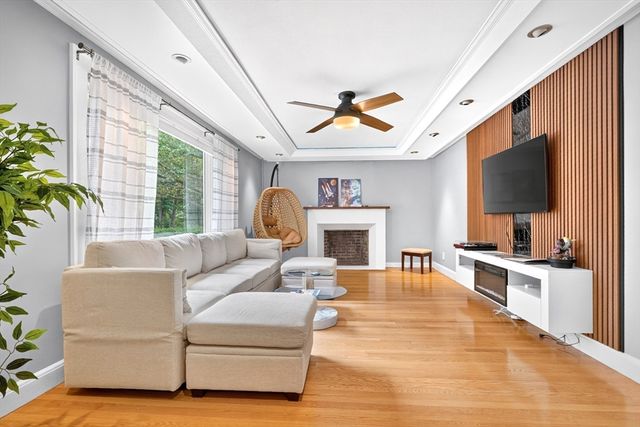 760 Lynn Fells Pkwy, Melrose, MA 02176