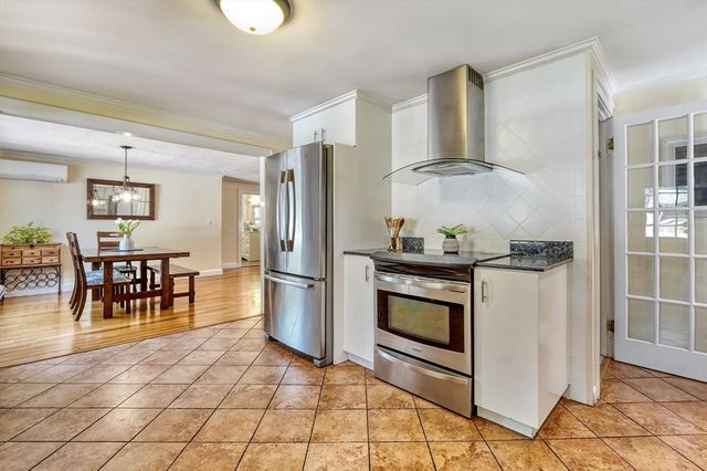 760 Lynn Fells Pkwy, Melrose, MA 02176