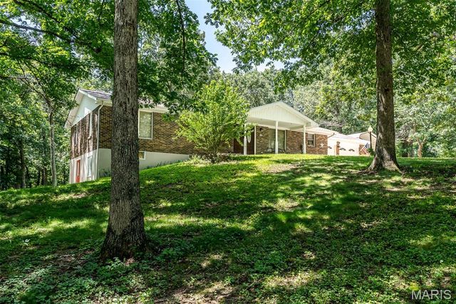 862 College Road, Union, MO 63084