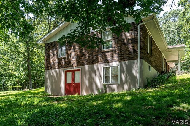 862 College Road, Union, MO 63084