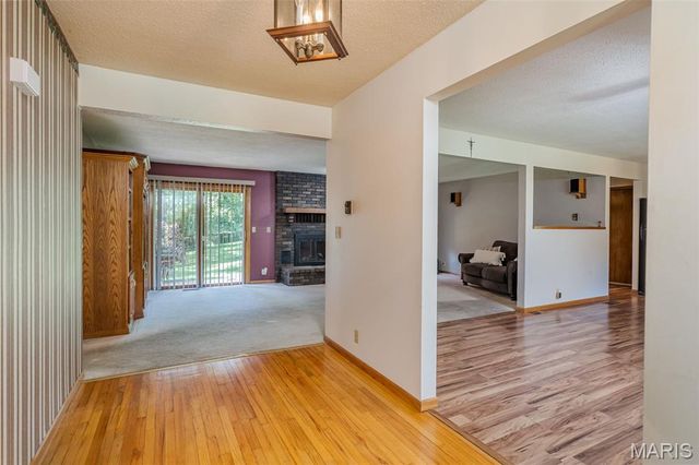 862 College Road, Union, MO 63084