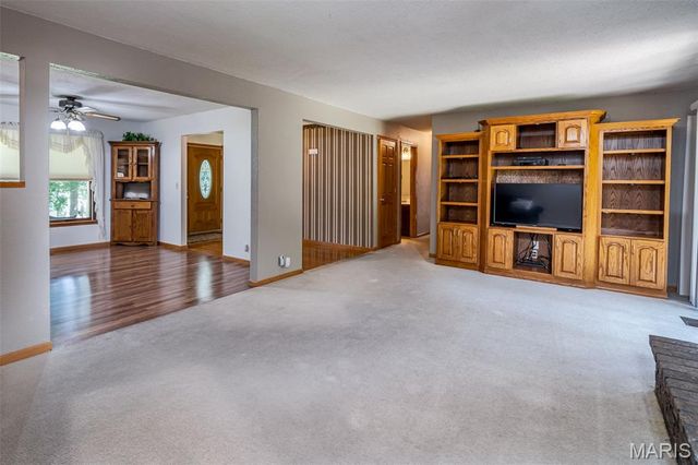 862 College Road, Union, MO 63084