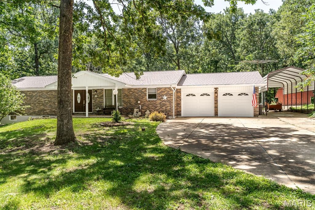 862 College Road, Union, MO 63084