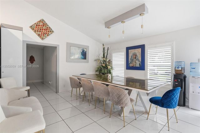 5431 SW 109th Avenue, Davie, FL 33328