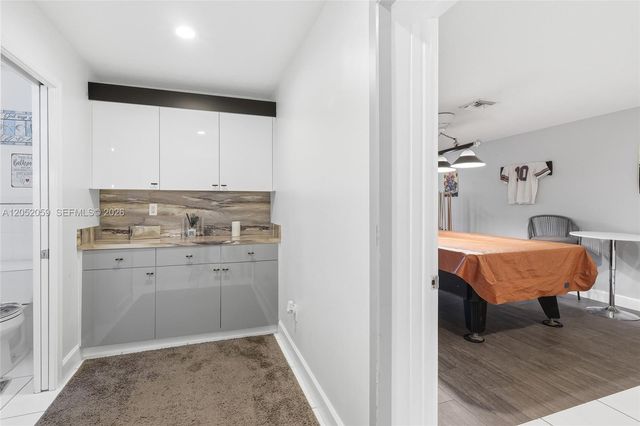 5431 SW 109th Avenue, Davie, FL 33328