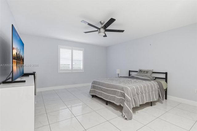 5431 SW 109th Avenue, Davie, FL 33328