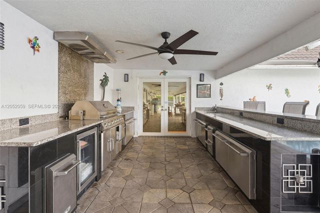 5431 SW 109th Avenue, Davie, FL 33328