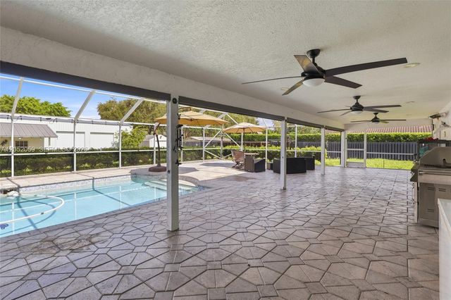 5431 SW 109th Avenue, Davie, FL 33328