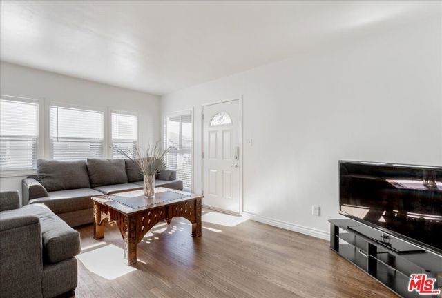 622 S Pacific Coast Highway, Redondo Beach, CA 90277