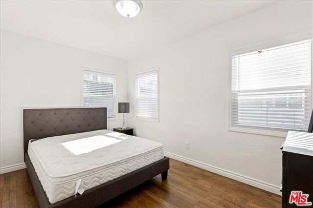 622 S Pacific Coast Highway, Redondo Beach, CA 90277