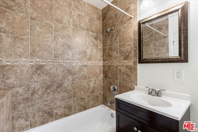 622 S Pacific Coast Highway, Redondo Beach, CA 90277