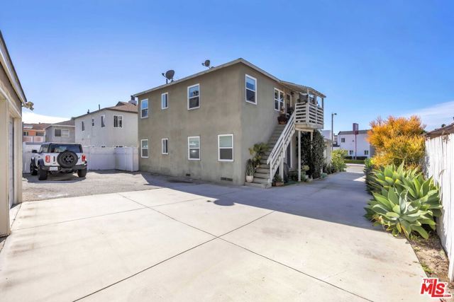 622 S Pacific Coast Highway, Redondo Beach, CA 90277