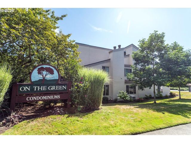 11724 Sw BOONES BEND Dr, Beaverton, OR 97008