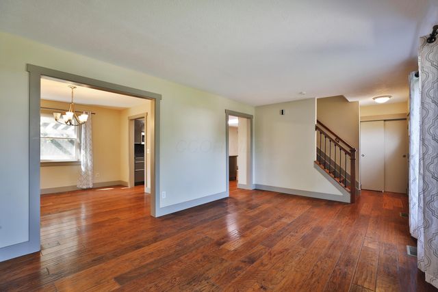 832 Humboldt Drive E, Columbus, OH 43230