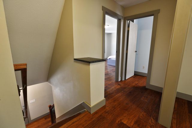 832 Humboldt Drive E, Columbus, OH 43230