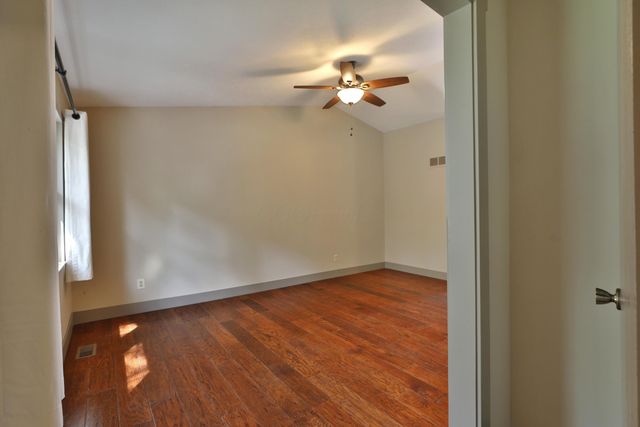 832 Humboldt Drive E, Columbus, OH 43230